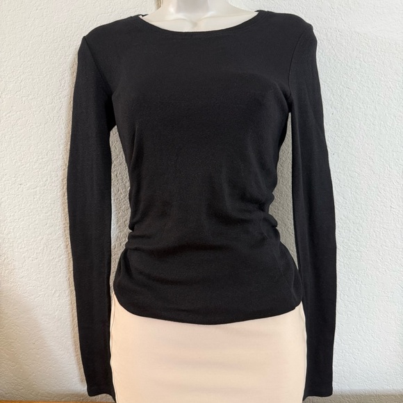 NEW Michael Stars Long Sleeve Crewneck Tee Black Size 0S
Style 0428 Shine - Picture 9 of 9